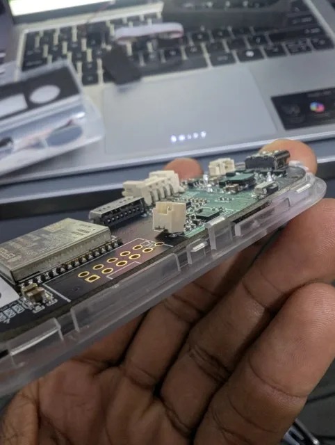 Reviews LILYGO T-Embed ESP32-S3