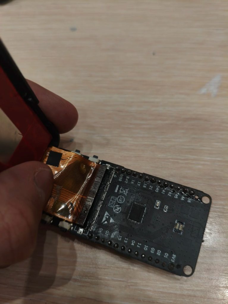 Reviews LILYGO T-Display-S3-Pro ESP32-S3